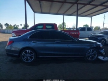 Mercedes Klasa C W205 2020 Mercedes-Benz Klasa C MERCEDES-BENZ C 300 2.0 Benzyna 255KM, zdjęcie 1