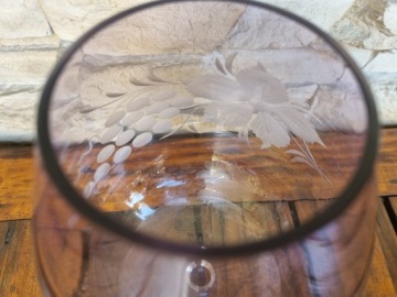 Ваза чашка чашка ваза фиолетовый виноград