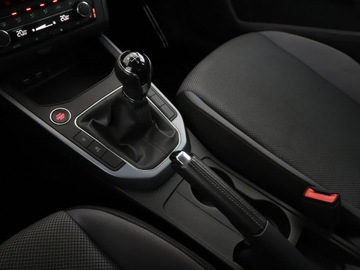 Seat Arona Crossover 1.0 EcoTSI 95KM 2017 Seat Arona Aut.klima, Podg, fotele, Tempomat,, zdjęcie 28