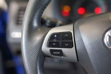 Toyota Auris I Hatchback 5d Facelifting 1.6 Valvematic 132KM 2011 Toyota Auris 1.6 Dynamic 1.6 Benzyna 132KM, zdjęcie 19