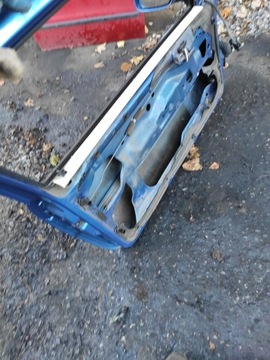 ДВЕРЬ ПЕРЕДНЯЯ ЛЕВАЯ VW POLO 3 FL 6N2 3X LA5M ДВЕРИ