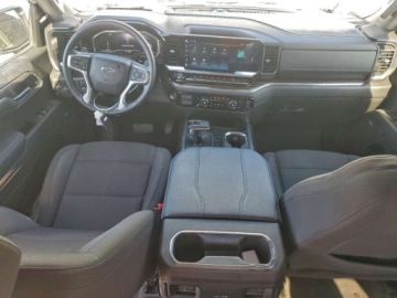 Chevrolet Silverado II 2024 Chevrolet Silverado C1500 Rst 2024 5.3l 5.3 Benzyna 355KM, zdjęcie 8