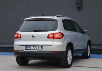 Volkswagen Tiguan I SUV 2.0 TSI 170KM 2009 Volkswagen Tiguan 2.0 TSI 170HP Automat DSG 4motion 4x4 Klimatronic 2.0, zdjęcie 4