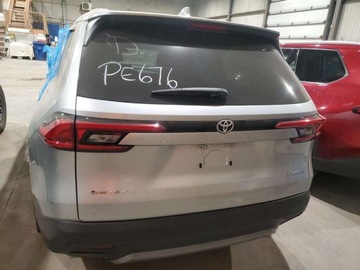 Toyota 2024 Toyota Grand Highlander XLE 2024 2.5l 2.5 Hybryda 243KM, zdjęcie 2