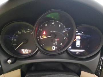 Porsche Macan 2022 Porsche Macan 2022 2.0l 2.0 Benzyna 261KM, zdjęcie 9