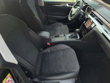 Volkswagen Arteon Fastback Facelifting 2.0 TDI 200KM 2022 Volkswagen Arteon Shooting Brake 4 Motion ASO 2.0TDI 200KM head-up LED kam, zdjęcie 14