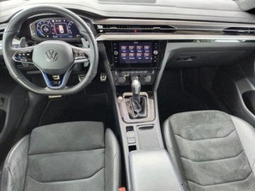 Volkswagen Arteon Shooting Brake R 2.0 TSI 320KM 2023 Volkswagen Arteon Shooting Brake R 4Mot. serwis ASO 2.0TSI 320KM pakiety A, zdjęcie 14