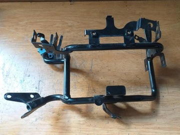 КРЕПЛЕНИЕ РУЧКИ РАМЫ YAMAHA FJR 1300