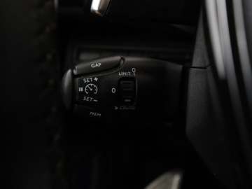 Peugeot 3008 II Crossover 1.6 THP 180KM 2019 Peugeot 3008 automat full LED skóra el. fotele z, zdjęcie 35