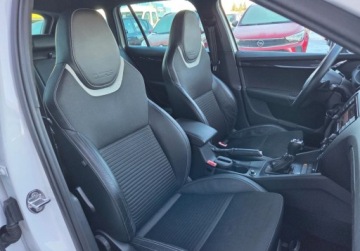 Skoda Octavia III RS Kombi 2.0 TDI 184KM 2014 Skoda Octavia RS 2.0D 184KM DSG FulLED PolskoryGrzane 2xPDC CarPlay Faktur, zdjęcie 8