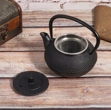 Żeliwny dzbanek do herbaty 0,3 l Czajnik do