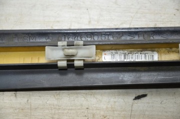 LIŠTA DVEŘE LEVÝ PŘEDNÍ MERCEDES W164 ML 5.0