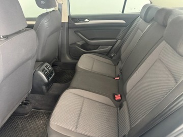 Volkswagen Passat B8 Limousine 1.6 TDI BlueMotion Technology 120KM 2017 Volkswagen Passat 120KM Comfortline LED Salon PL 1rej. 2018 SSU 1.6, zdjęcie 22