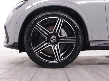 Mercedes GLC C254/X254 Coupe 2.0 200 204KM 2025 MERCEDES-BENZ GLC 200 4-Matic AMG Line 2.0 (204KM) 2025, zdjęcie 14