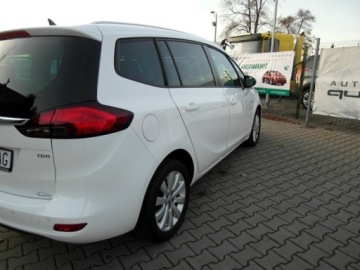 Opel Zafira C Tourer 2.0 CDTI ECOTEC 165KM 2014 Opel Zafira Tempomat Xenon Klimatronik Led 2.0 Diesel 165KM, zdjęcie 10