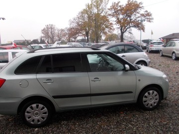 Skoda Fabia II Kombi 1.4 i 16V 85KM 2009 Skoda Fabia II KLIMA Zobacz Warto !!!, zdjęcie 6