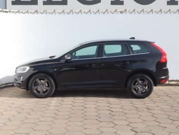 Volvo XC60 I SUV Facelifting 2.0 D4 DRIVE-E 190KM 2015 Volvo XC60 D4, Salon Polska, Serwis ASO, 187 KM, zdjęcie 2