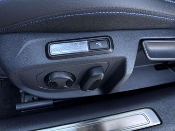 Volkswagen Arteon Shooting Brake R 2.0 TSI 320KM 2023 Volkswagen Arteon R 4Motion DCC ACC HarmanKardon Panoramiczny Dach Faktura, zdjęcie 13