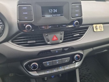 Hyundai i30 III Hatchback 1.4 MPI 100KM 2020 Hyundai i30 Hyundai i30 1.4, 1 wlasciciel, serwisowany w ASO, 1.4 Benzyna, zdjęcie 19