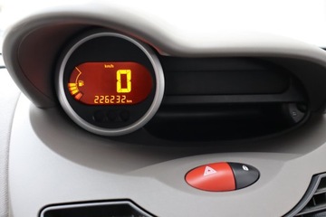 Renault Twingo II Hatchback 3d 1.2 16v 75KM 2009 Renault Twingo 1.2 16V, HAK, Klima, El. szyby, zdjęcie 10