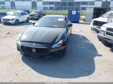 Maserati Quattroporte II 2022 Maserati Quattroporte Modena, 2022r., 3.0L 3.0 Benzyna 424KM, zdjęcie 6