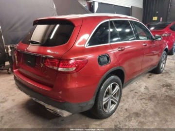 Mercedes GLC C253 2019 Mercedes-Benz GLC 300 4Matic 2019 2.0L 2.0 Benzyna 241KM, zdjęcie 5