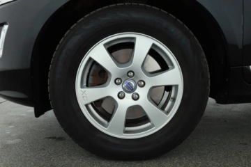 Volvo XC60 I SUV Facelifting 2.4 D4 181KM 2014 Volvo XC60 D4, Salon Polska, 178 KM, 4X4, zdjęcie 18