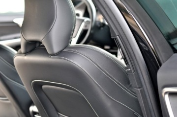 Volvo V60 I Kombi Facelifting 2.0 D3 DRIVE-E 150KM 2016 Volvo V60 Black Edition LiFt 2,0 D3 150Km Ledy, zdjęcie 21