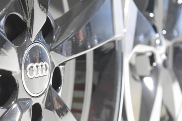 4× DISK HLINÍK AUDI OE 81A601025M 8.0" X 19" 5X112 ET 45