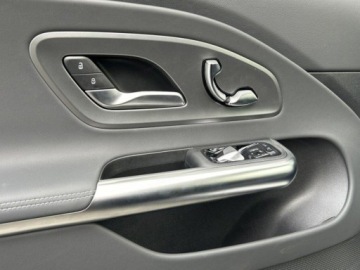 Mercedes CLA C118/X118 2025 MERCEDES-BENZ CLA 180 Progressive Sedan 1.5 (136KM) 2025, zdjęcie 13