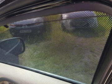 Солнцезащитные шторки для Volvo V70 III