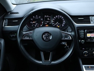 Skoda Octavia III Liftback 1.8 TSI 180KM 2015 Skoda Octavia 1.8 TSI, Salon Polska, Navi, Xenon, zdjęcie 16