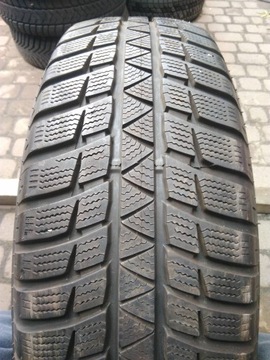 Falken HS449 Eurowinter 215/70 R16 7,4mm