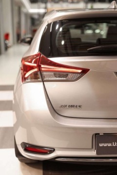 Toyota Auris II Hatchback 5d Facelifting 1.6 Valvematic 132KM 2017 Toyota Auris 1.6 Premium LPG 1.6 Benzyna 132KM, zdjęcie 6