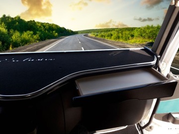ПОЛКА ДЛЯ ТВ TIR VOLVO FM EURO 6 FM E6 БОЛЬШАЯ С ЯЩИКОМ