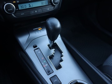 Toyota Avensis III Wagon Facelifting 2015 1.8 Valvematic 147KM 2017 Toyota Avensis 1.8 Valvematic, Salon Polska, zdjęcie 12