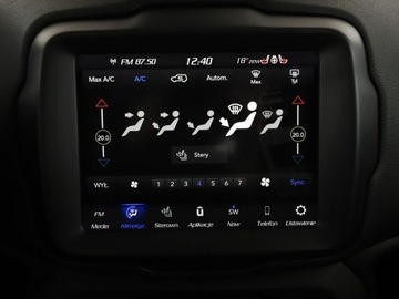 Jeep Renegade SUV Facelifting 1.3 GSE T4 Turbo 150KM 2018 Jeep Renegade 1.3TGDi Limited Automat Klimatyzacja, zdjęcie 24