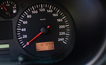 Seat Leon I Hatchback 1.6 105KM 2000 Seat Leon 1,6 Benzyna 105KM Oryginalny przebieg 187tys km Klimat. sprawna, zdjęcie 9