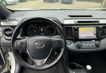 Toyota RAV4 IV 2016 Toyota RAV4 2,5 Hybrid 155KM Navi Klima 2xPDC Kamera Xenony 2.5 Hybryda, zdjęcie 14