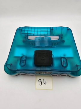 КОНСОЛЬ NINTENDO 64, ЕВРОПЕЙСКАЯ ВЕРСИЯ, ПРОЗРАЧНАЯ СИНЯЯ + ОРИГИНАЛЬНЫЕ АКСЕССУАРЫ