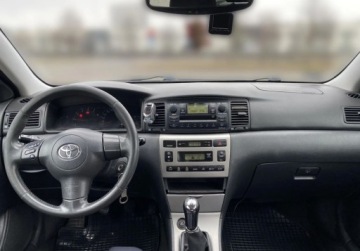 Toyota Corolla IX (E12) Sedan 1.4 D-4D 90KM 2006 Toyota Corolla 1.4 D-4D 90 KM Serwisowany w ASO Toyota 1.4 Diesel 90KM, zdjęcie 10