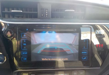 Toyota Auris II 2018 Toyota Auris Okazja 1.8 Hybryda 98KM, zdjęcie 21