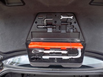 Audi A8 D3 2005 Audi A8 Bialoleka 3.0T. Diesel TDI (211KM) 2005r prod. KOMIS TYSIAK, zdjęcie 15