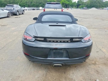 Porsche Boxster 718 Cabrio 2.0 300KM 2017 Porsche Boxster Cabrio 2017 2.0 Benzyna 300KM, zdjęcie 2