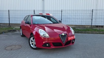 Alfa Romeo Giulietta Nuova II Hatchback 5d 1.4 TB 16v 120KM 2011 Alfa Romeo Giulietta Wzorowy stan techniczny Pelna historia ASO 1.4 120KM