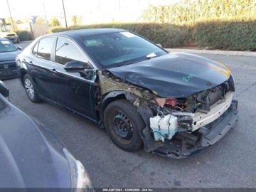 Toyota Camry IX 2018 Toyota Camry LE, od ubezpieczalni 2.5 Hybryda 176KM, zdjęcie 2