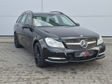 Mercedes Klasa C W204 Kombi T204 1.6 180 K BlueEFFICIENCY 156KM 2012 Mercedes C 180 Benzyna, 156KM, Nawigacja, zdjęcie 2