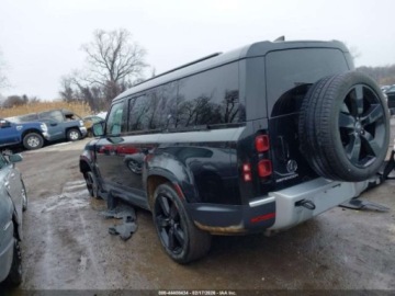 Land Rover Defender IV (L663) 2024 Land Rover Defender 130 P400 S 2024 3.0 Benzyna 395KM, zdjęcie 3
