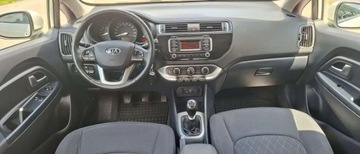 Kia Rio III Hatchback 5d Facelifting 1.1 WGT 75KM 2015 Kia Rio Kia Rio 1.1 CRDI Attract 1.1 Diesel 75KM, zdjęcie 11