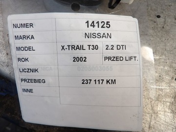 NISSAN X-TRAIL T30 BUDÍKY PŘÍSTROJOVÁ DESKA 2,2DTI
